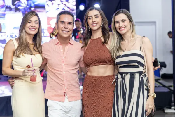 Deputado federal Roberto Duarte recebeu turma de amigos e familiares para comemorar seus 50 anos, no último dia 10