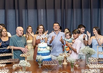 Deputado federal Roberto Duarte recebeu turma de amigos e familiares para comemorar seus 50 anos, no último dia 10