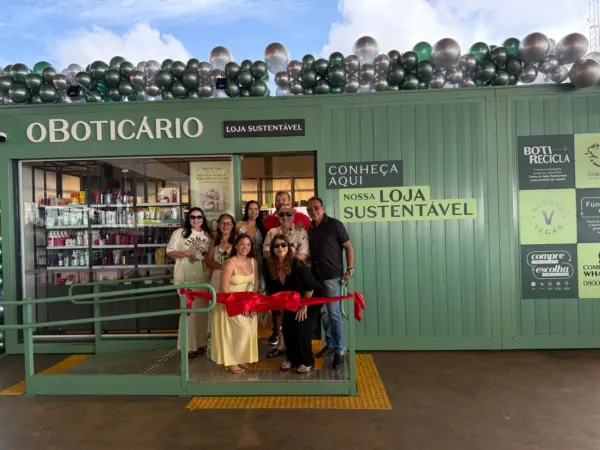 Deputado federal Roberto Duarte recebeu turma de amigos e familiares para comemorar seus 50 anos, no último dia 10