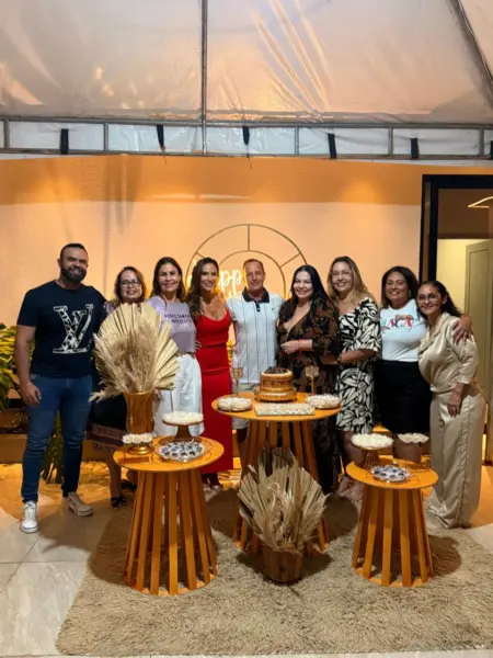 Deputado federal Roberto Duarte recebeu turma de amigos e familiares para comemorar seus 50 anos, no último dia 10