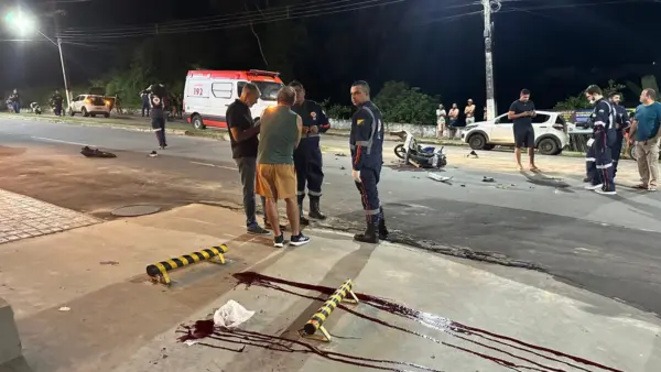 Policial militar morre em acidente entre carro e moto em cruzamento de Cruzeiro do Sul