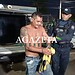 Homem com mandado de prisão é capturado com arma artesanal após denúncia no Universitário