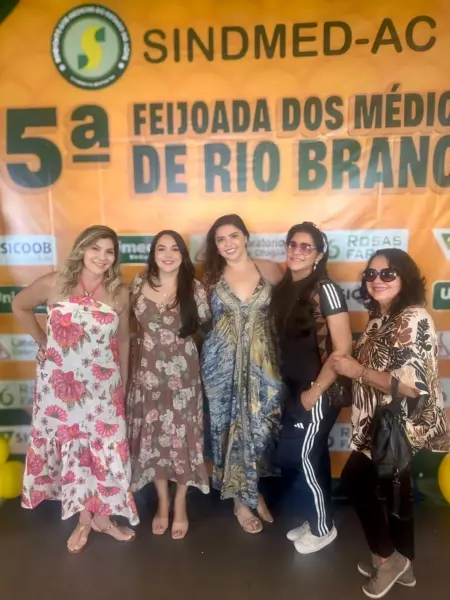 O Sindmed-AC realizou no Afa Jardim domingo, 25, a 5ª Feijoada dos Médicos de Rio Branco. Veja mais na Coluna Beth News