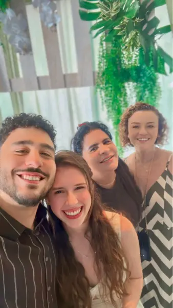 O Sindmed-AC realizou no Afa Jardim domingo, 25, a 5ª Feijoada dos Médicos de Rio Branco. Veja mais na Coluna Beth News