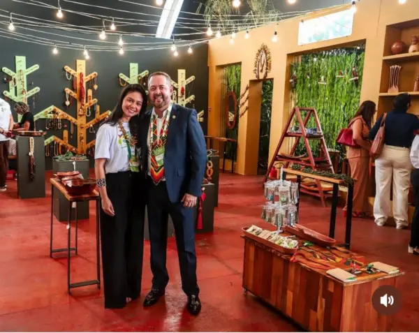 Em coquetel que acontece nesta quinta, 29, a empresária Carina Soares recebe clientes e amigos para inauguração da loja Live