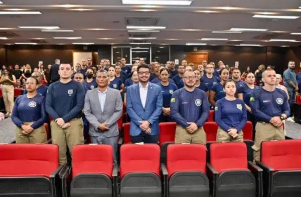 Em aula inaugural de agentes socioeducativos, governador defende concurso público como mudança social