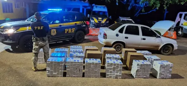 PRF apreende 11 mil maços de cigarros contrabandeados e prende motorista em flagrante na BR-364