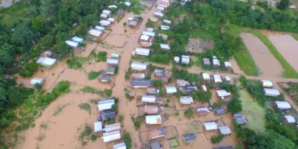 Após inundações, governo federal reconhece situação de emergência em Boca do Acre