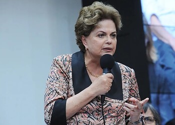 Por unanimidade, comissão aprova anistia para ex-presidente Dilma Rousseff e indenização de R$ 100 mil