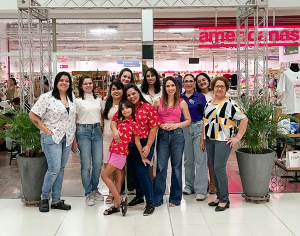 Rede ‘Compre de uma Mamãe’ completa 11 anos e realiza exposição especial no Via Verde Shopping em homenagem ao Dia das Mães