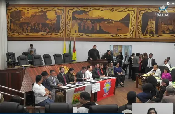 Audiência pública sobre mudança do Centro Pop para o Castelo Branco é marcada por protestos e bate-boca; Veja vídeo