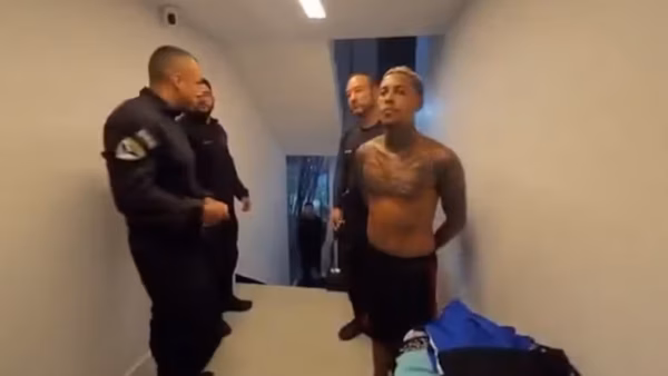 MC Poze entra com pedido de Habeas Corpus e alega 'perseguição cultural' pela prisão
