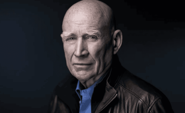 Sebastião Salgado em imagem de 18 de maio de 2021, em Paris — Foto: Joel Saget/AFP/Arquivo
