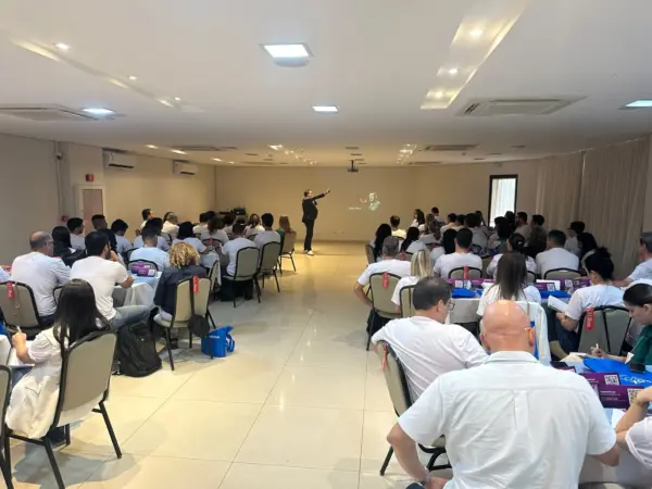 Curso 'Estratégia da Magia' capacita empresários de Rio Branco em técnicas de encantamento de clientes