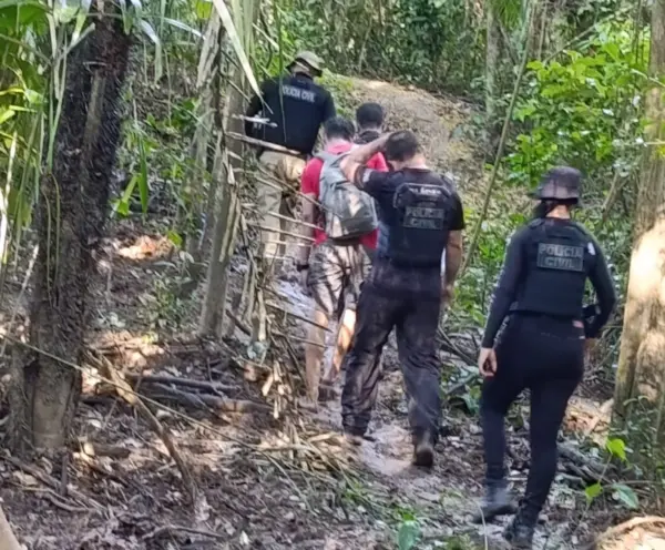 Homem é preso em operação após descumprir medida protetiva e esconder arma em colchão