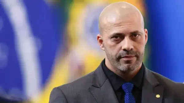 Moraes determina que Daniel Silveira seja submetido a perícia médica