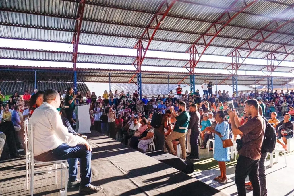Governo do Estado entrega 656 títulos definitivos de terra em Cruzeiro do Sul 3 Governo do Estado entrega 656 títulos definitivos de terra em Cruzeiro do Sul