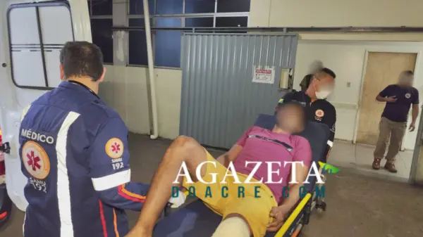 Colono é baleado durante ataque a tiros em frente de casa no bairro Seis de Agosto