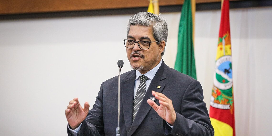 Edvaldo Magalhães cobra reação da Aleac e da bancada federal para proteger economia nas regiões de fronteira - Foto: Sérgio Vale
