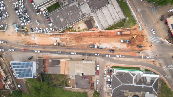 Governo anuncia avanço nas obras do Complexo Viário e nova interdição parcial entre rua e avenida
