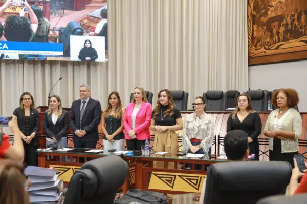 Caso Joyce Araújo: audiência na Aleac cobra justiça e aponta omissão após vítima de violência psicológica