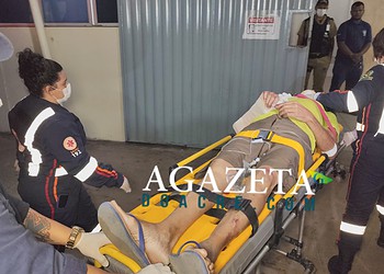 Idoso de 75 anos é atropelado por moto ao tentar atravessar avenida na Baixada da Sobral