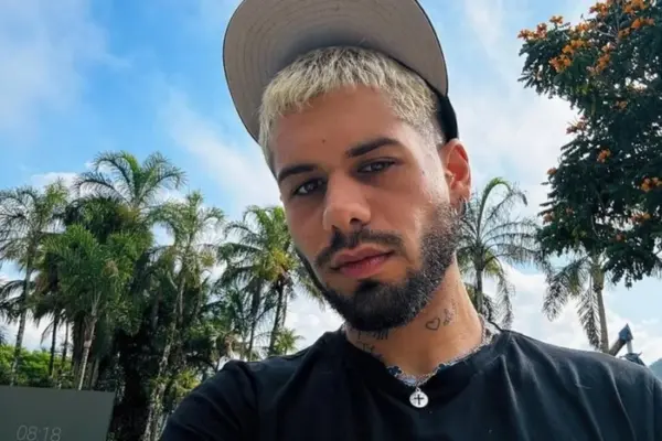 Zé Felipe revela propósito com Deus após separação de Virginia