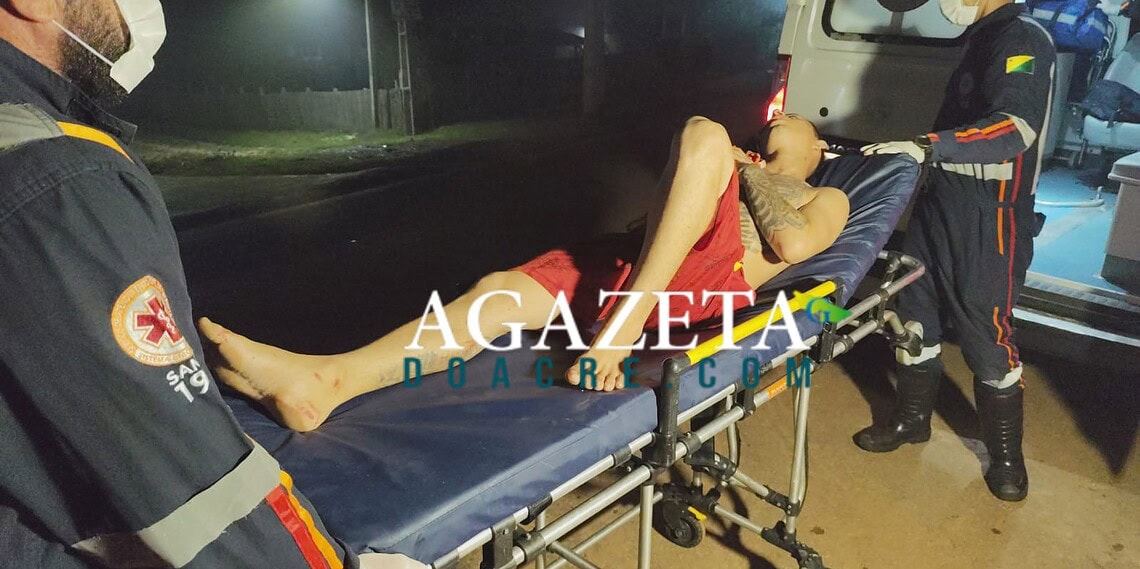Jovem é esfaqueado no peito pela namorada após discussão em Rio Branco