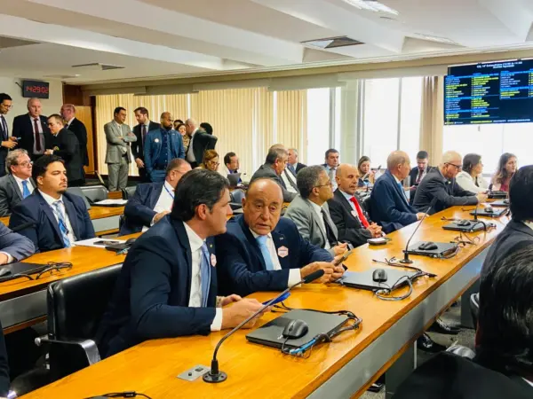 Bocalom participa de audiência no Senado sobre novo imposto da reforma tributária