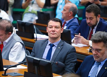 Duarte pede audiência pública sobre abusos em ação contra produtores do Acre