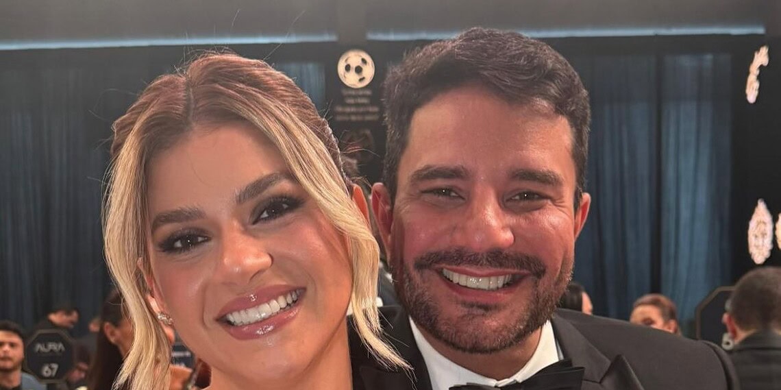Gladson posta foto com empresária no Dia dos Namorados e confirma clima de romance