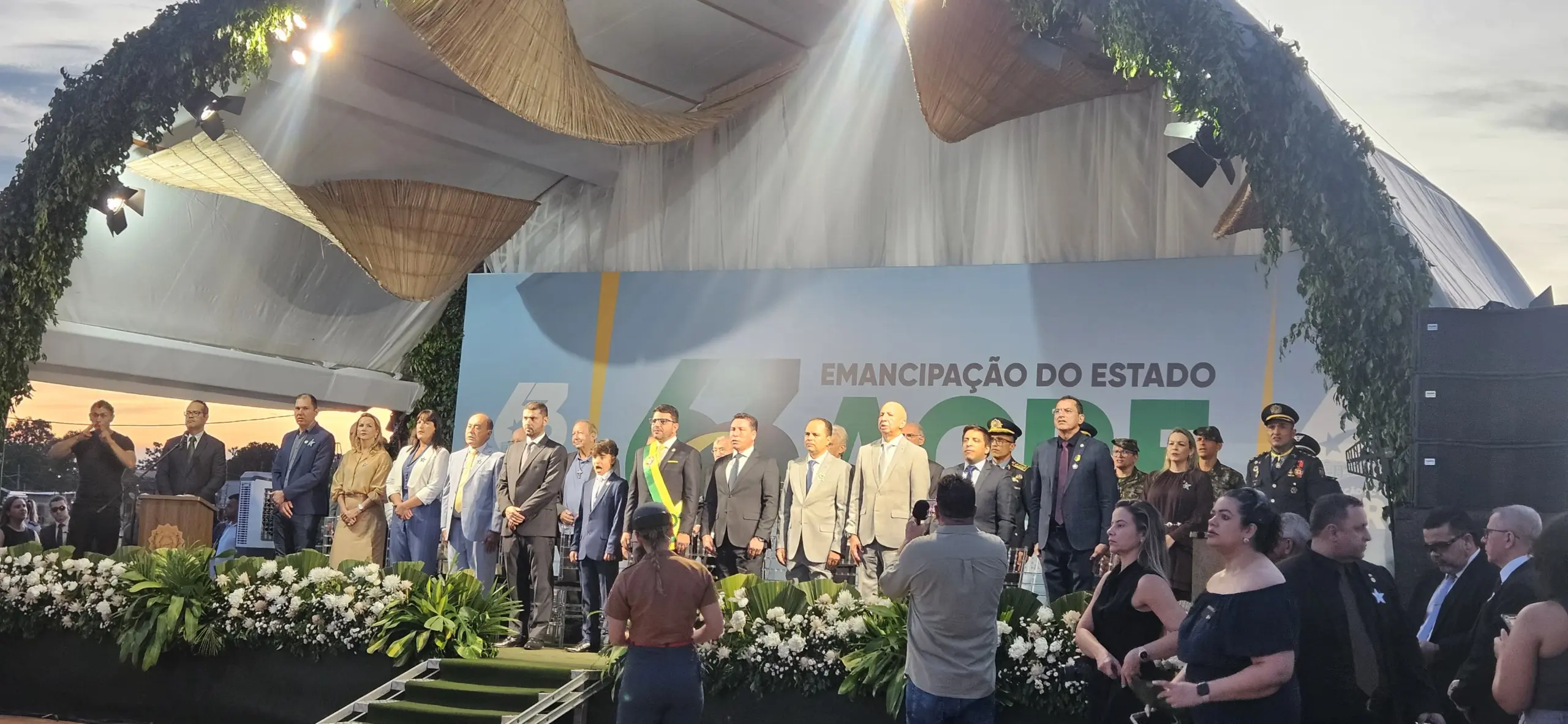 Médico com quase seis décadas de serviços no Acre recebe maior honraria do Estado durante aniversário de 63 anos 2 Médico com quase seis décadas de serviços no Acre recebe maior honraria do Estado durante aniversário de 63 anos