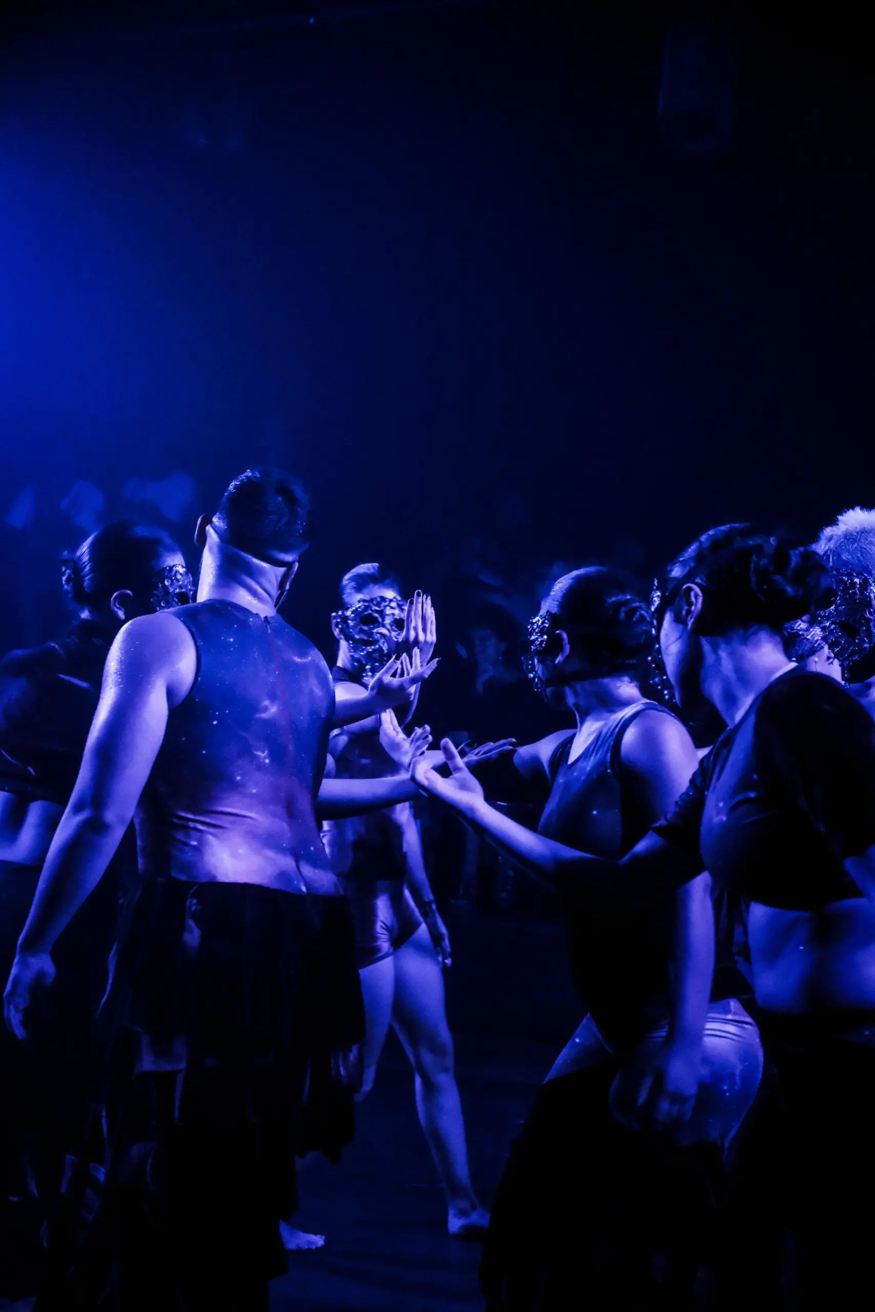 "Na Beira": espetáculo de dança inspirado na Amazônia estreia em Rio Branco com sessões gratuitas