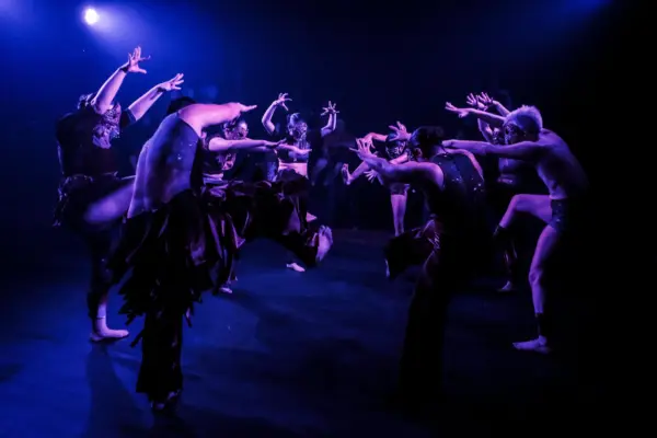 "Na Beira": espetáculo de dança inspirado na Amazônia estreia em Rio Branco com sessões gratuitas