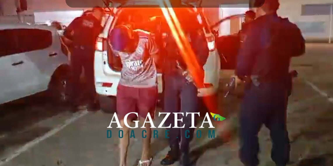 PM apreende adolescente de 16 anos e estoura oficina clandestina de armas no Belo Jardim