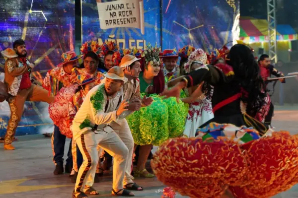 Circuito Junino de Rio Branco abre com escolha das realezas e apresentações culturais