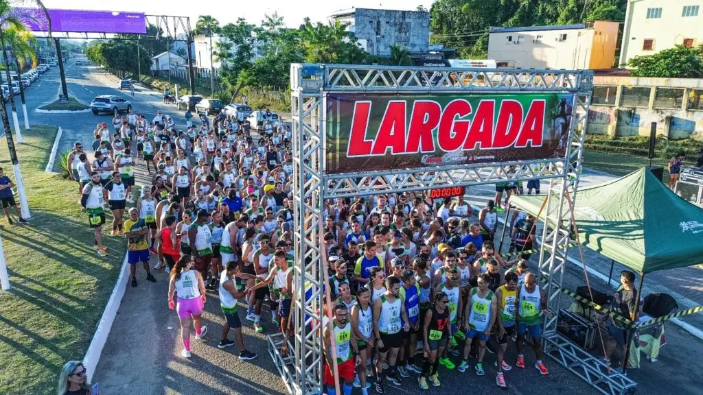Educação promove 3º circuito de corridas e reúne centenas de participantes em Cruzeiro do Sul 2 Educação promove 3º circuito de corridas e reúne centenas de participantes em Cruzeiro do Sul