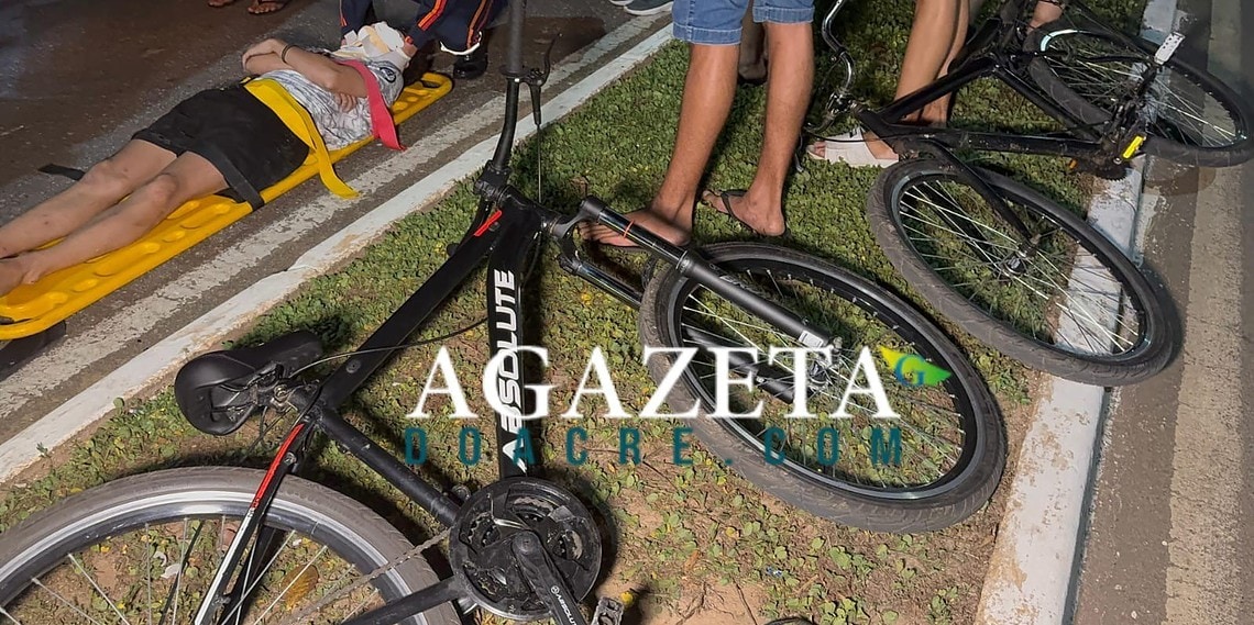 Adolescente é atropelado por moto ao empinar bicicleta na Avenida Ceará