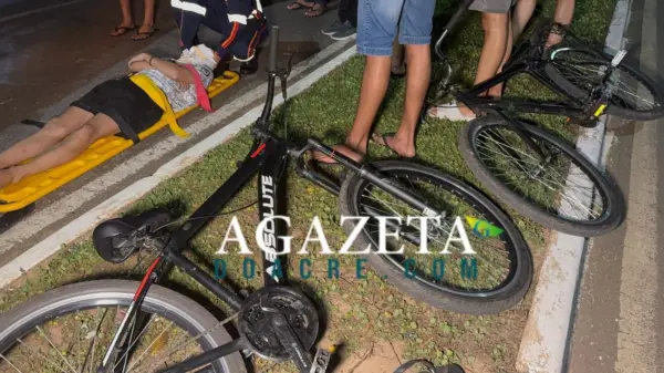 Adolescente é atropelado por moto ao empinar bicicleta na Avenida Ceará