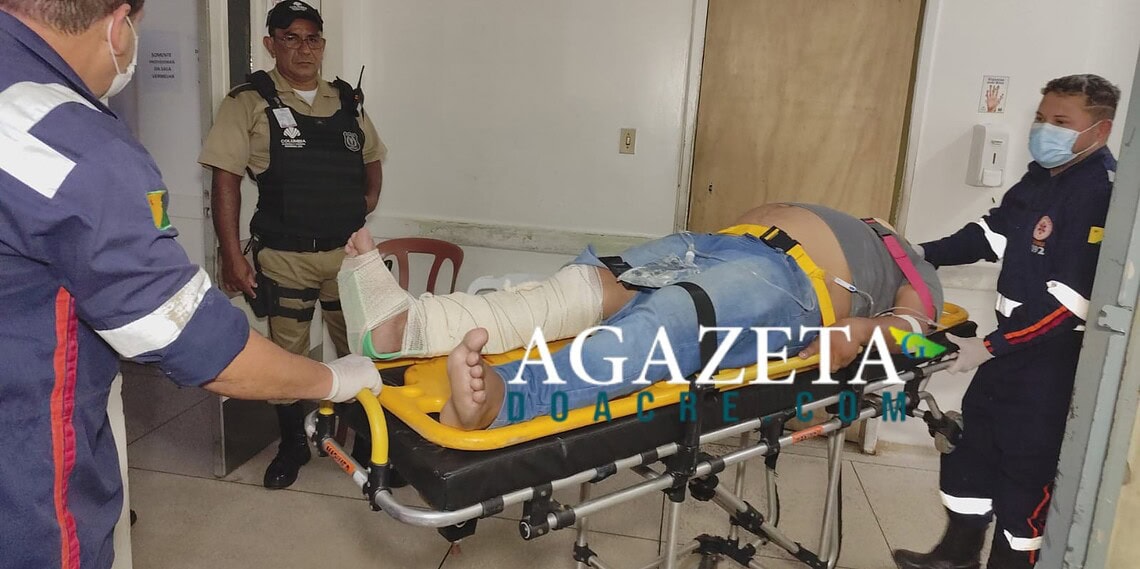 Motociclista de aplicativo sofre fratura exposta após colisão com carro em Rio Branco