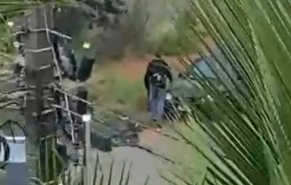 Criminosos rendem família e roubam caminhonete em bairro de Rio Branco