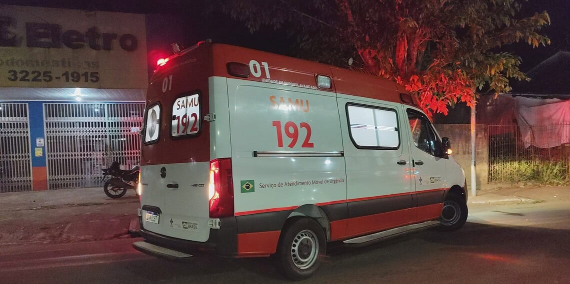 Três pessoas ficam feridas após colisão entre motocicletas na Avenida Sobral, em Rio Branco