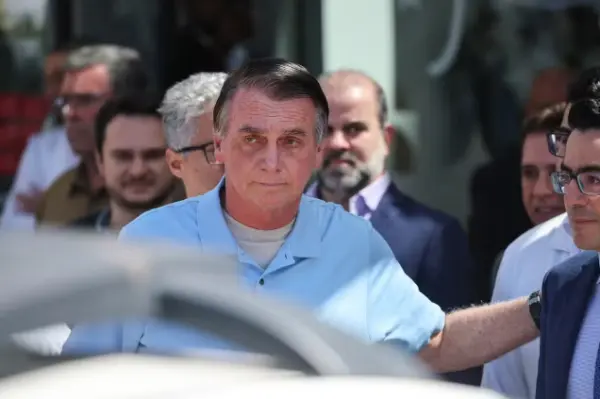 Trama golpista: Moraes marca interrogatório de Bolsonaro e outros 7 réus