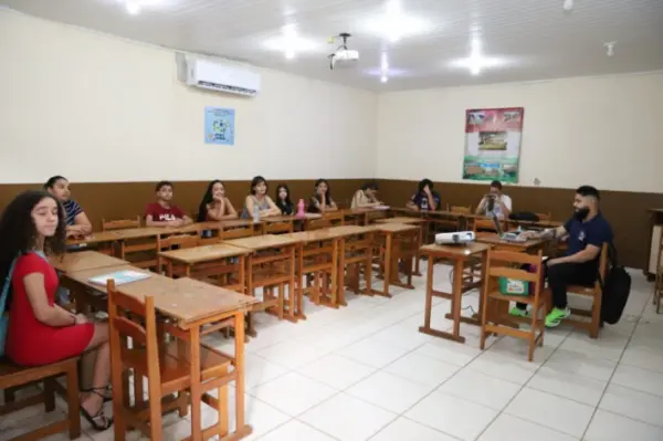 Centro de Estudo de Línguas divulga calendário de rematrículas para o 2º semestre
