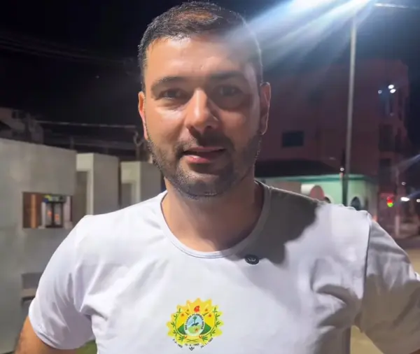 “BR-364 está em estado crítico”: diz Nicolau Júnior após chegada da caravana da Aleac em Cruzeiro do Sul