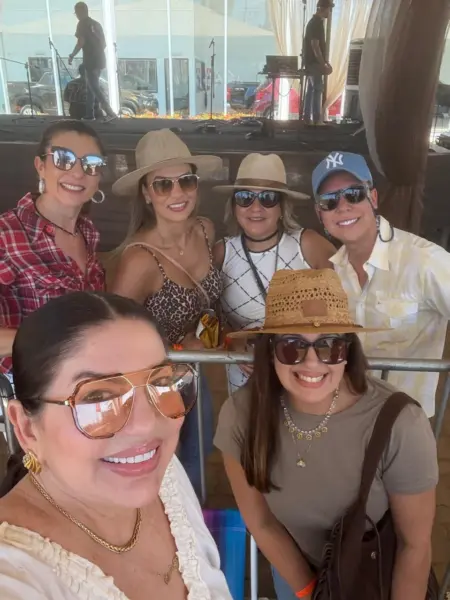 Paula Dossa, Lidiane Moraes, Claudia Souza, Gigi Hanan, Roberta Lima e Michelli Rodrigues durante o evento de abertura da Expoacre