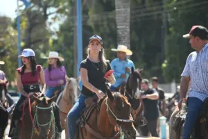 Veja galeria de fotos da Cavalgada 2025, que abriu a 50ª Expoacre em Rio Branco