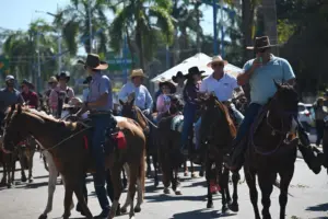 Veja galeria de fotos da Cavalgada 2025, que abriu a 50ª Expoacre em Rio Branco