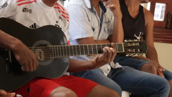 Música, acolhimento e recomeço: conheça as vidas transformadas pelo Centro Pop em Rio Branco