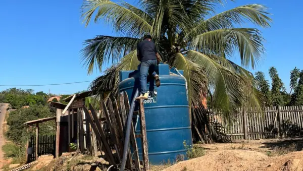 Prefeitura de Rio Branco mantém abastecimento emergencial de água para famílias afetadas pela seca